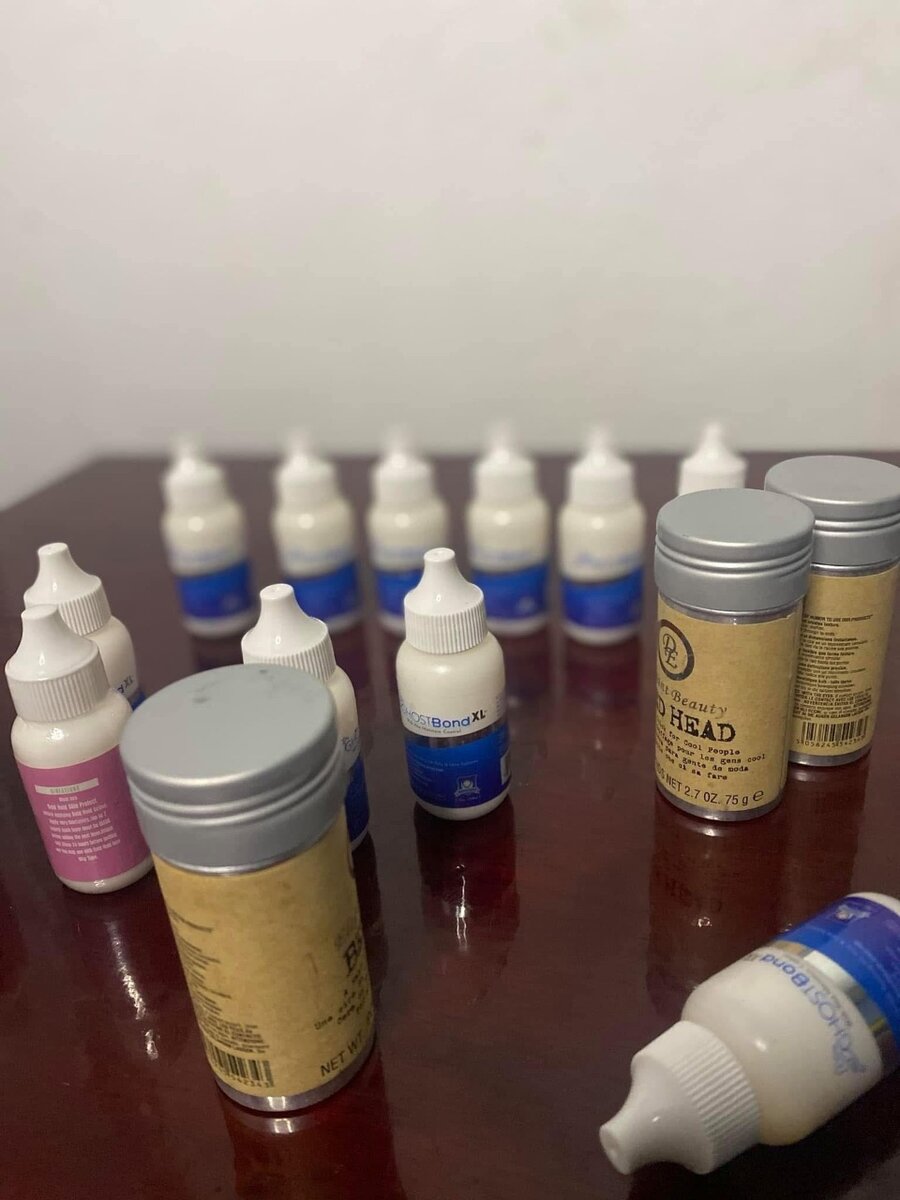 Produits pour pose perruque