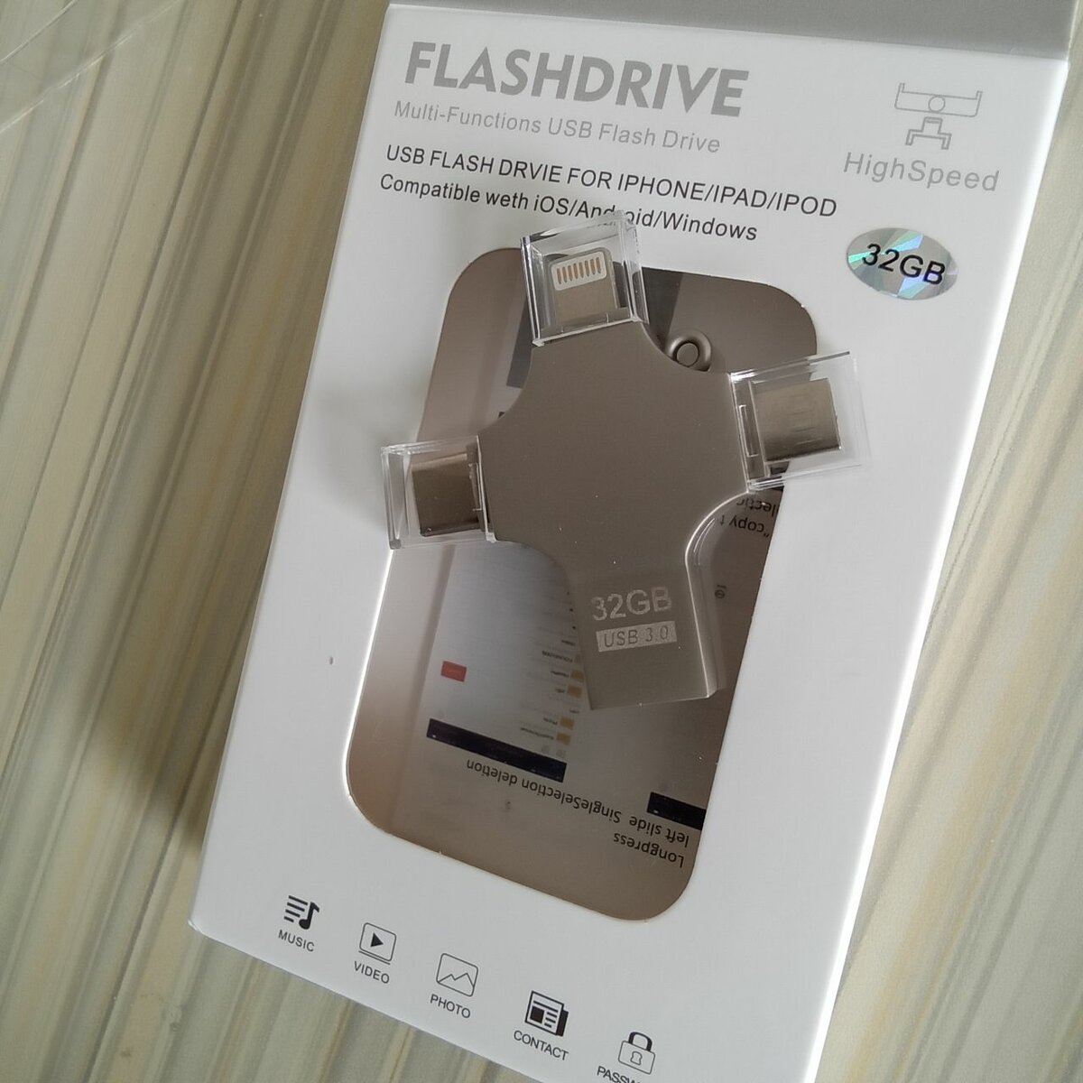 Clé USB 32Go Compatible Multi-Plateformes