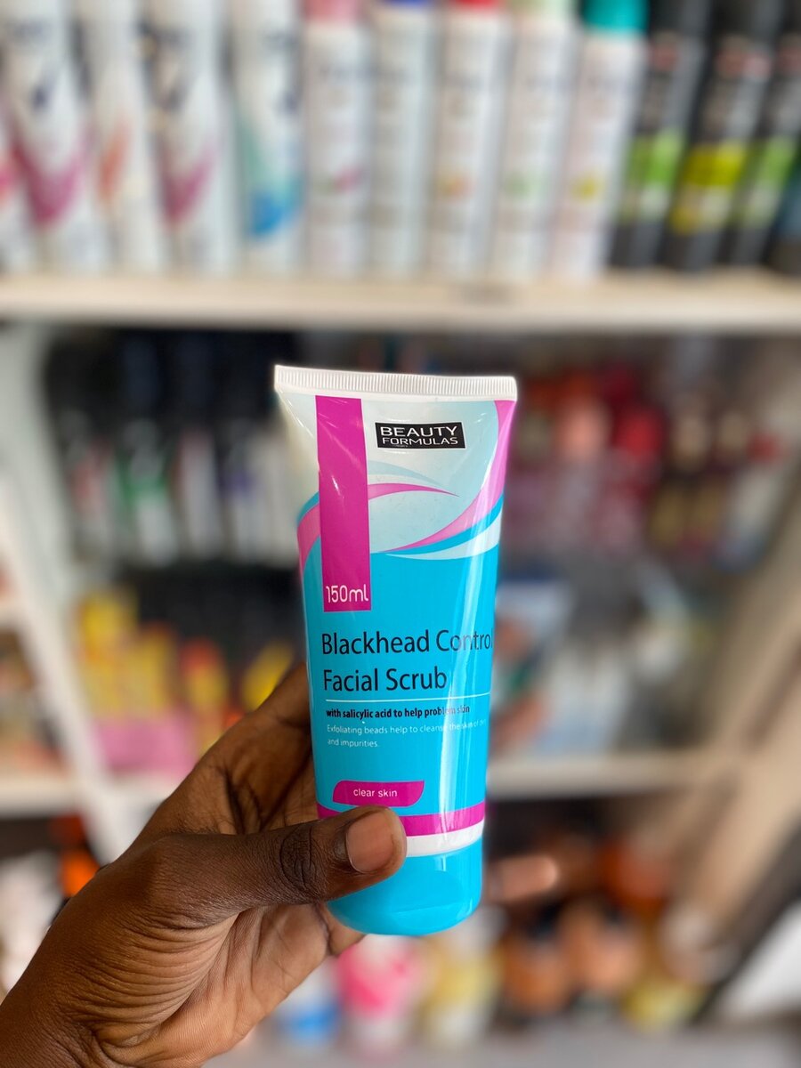 Beauty Formulas Blackhead Control Scrub