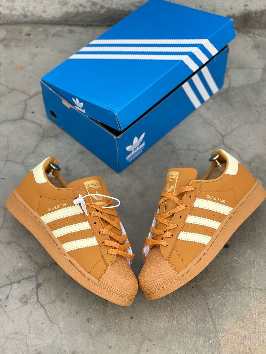 Adidas superstar
