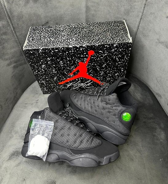 AIR JORDAN 13