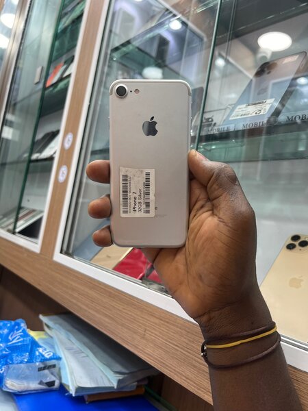 iPhone 7 simple