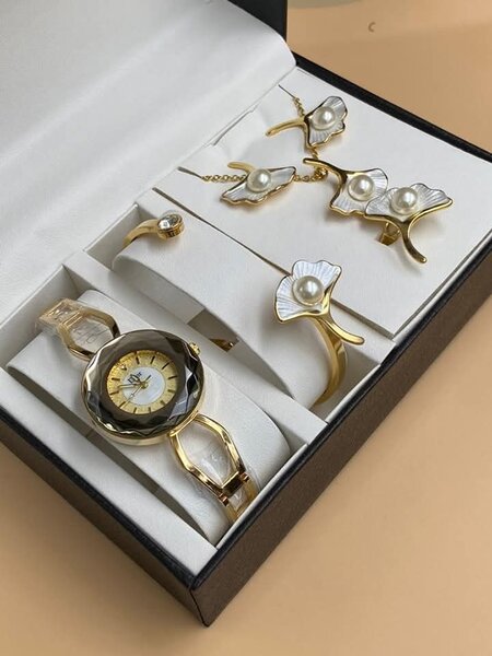 Coffret Cadeau Montre et Bijoux