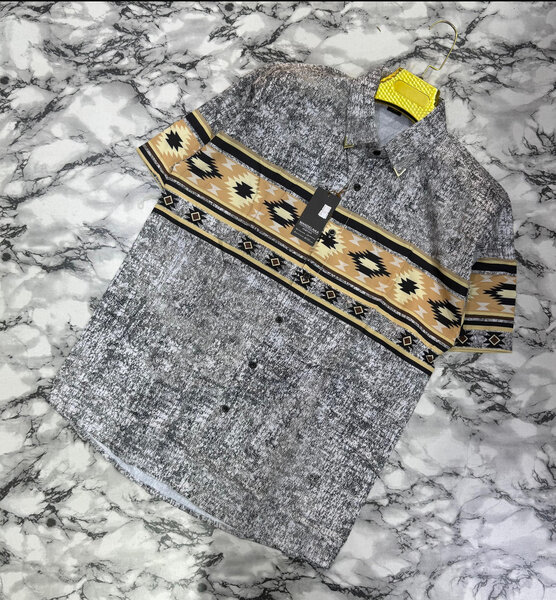 Chemise Homme Graphique Élégante