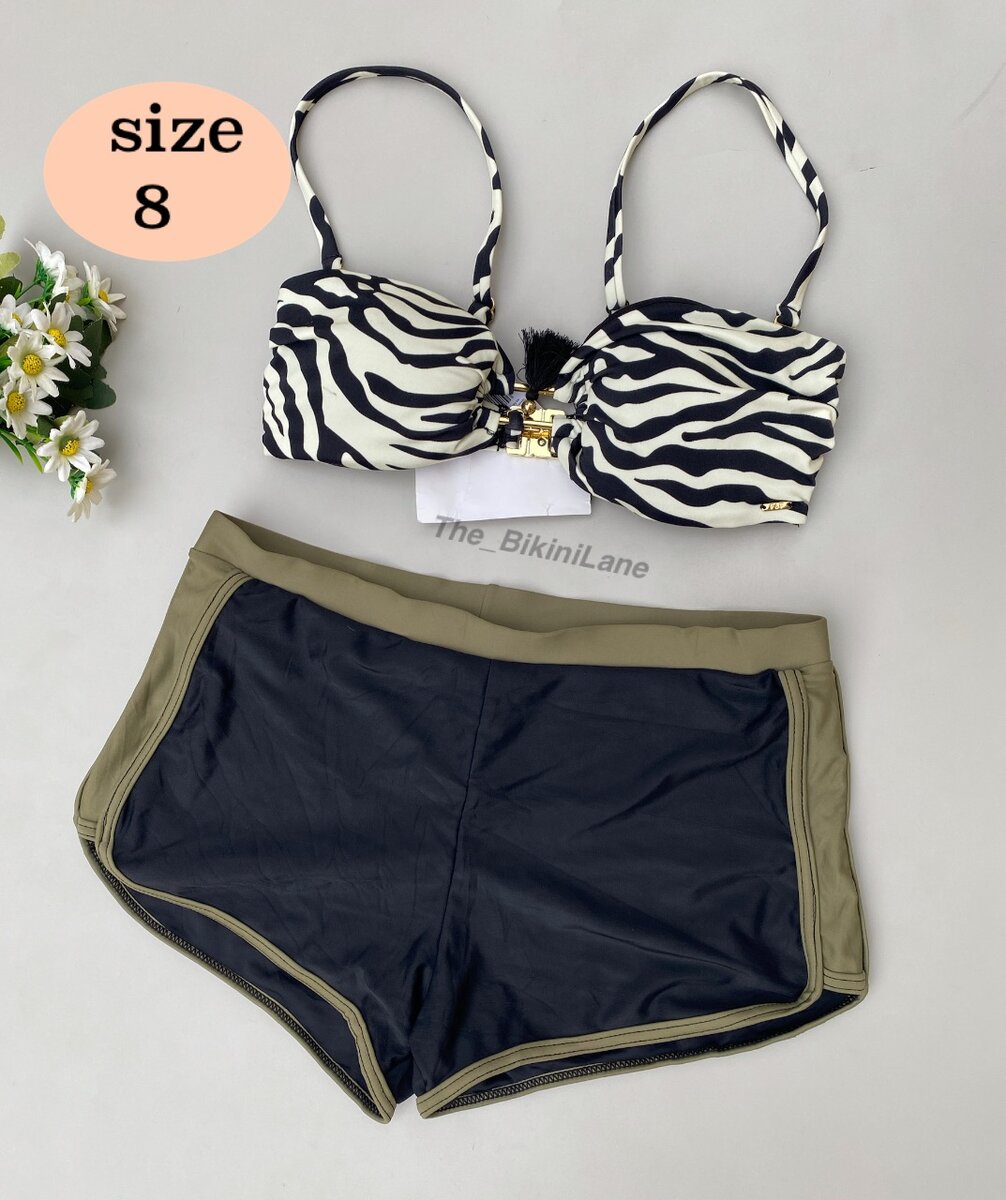Shorts swimwear