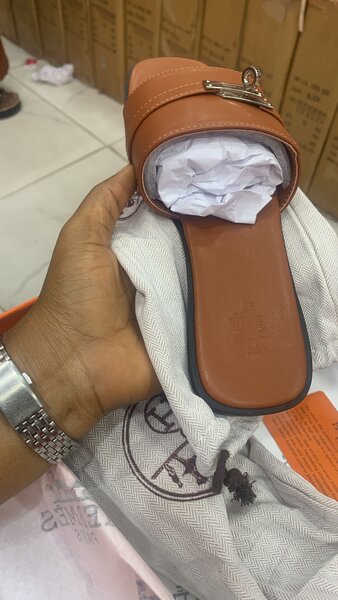 Sandales en cuir élégantes pour femmes