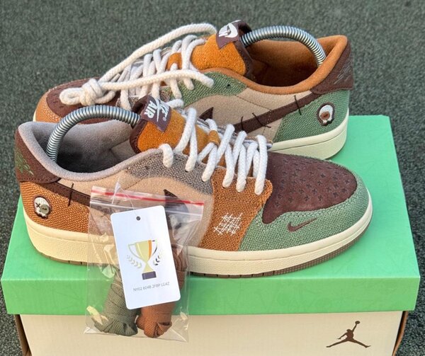 Baskets basses Nike Air originales