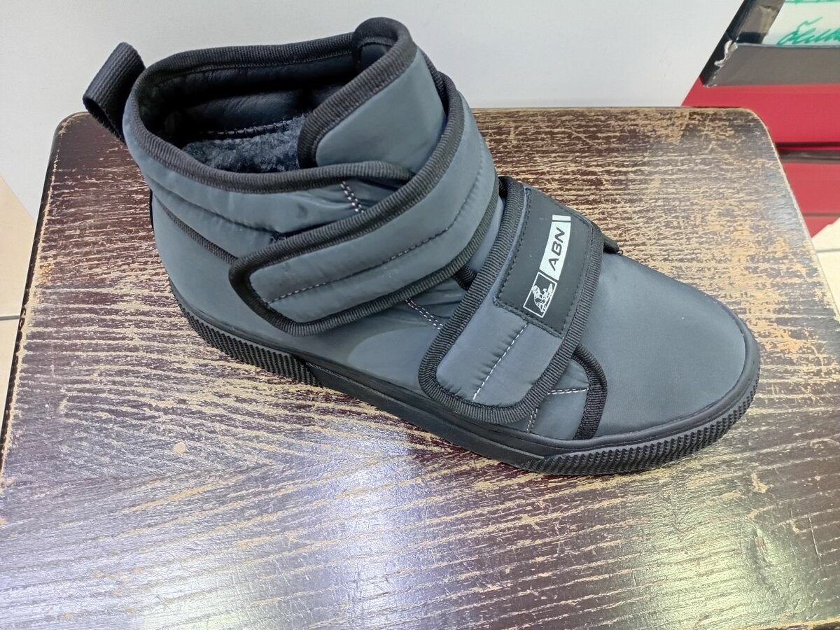 Ботинки зима,размер 39,цена 8500