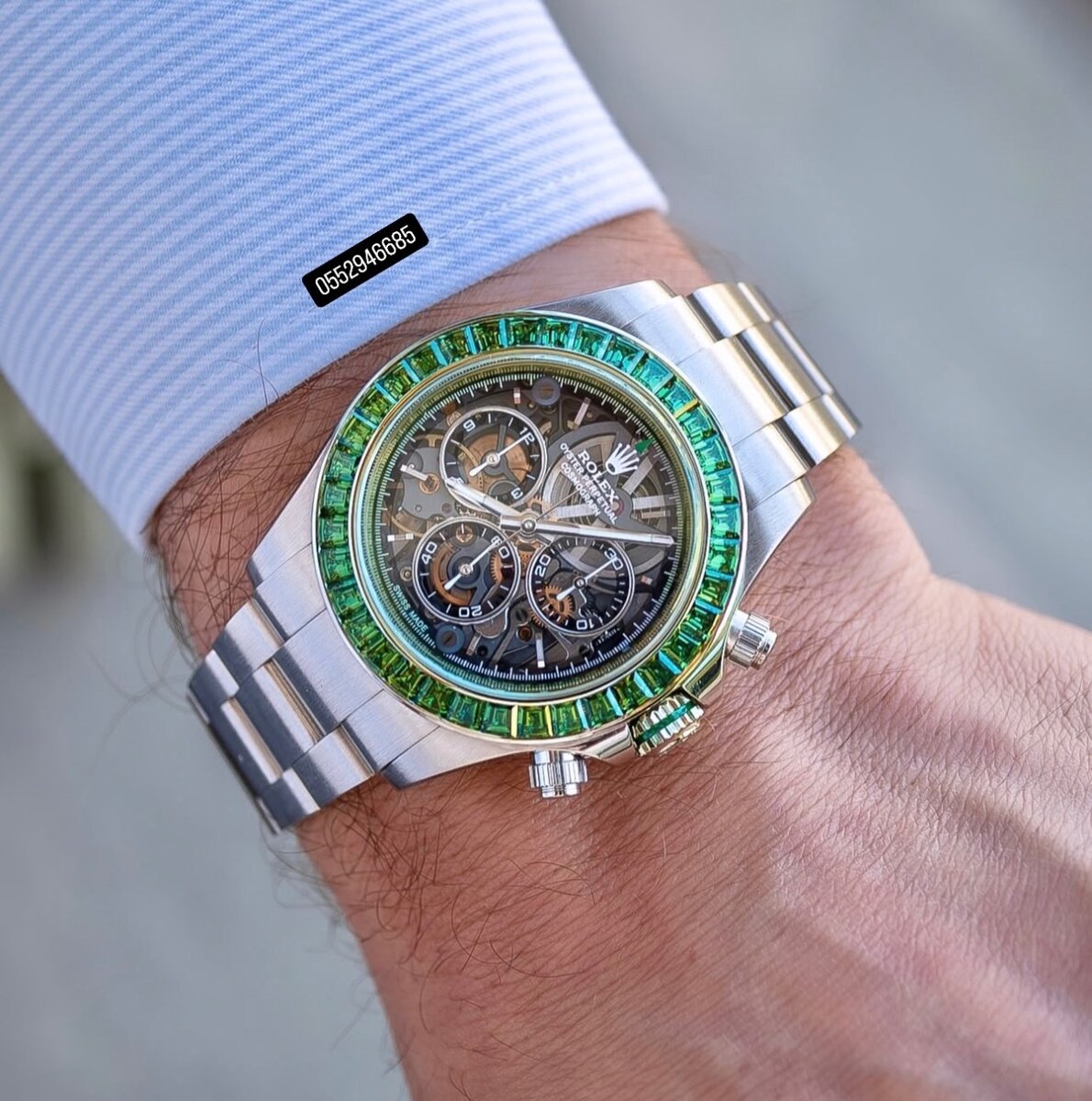 Luxury Green Bezel Watch