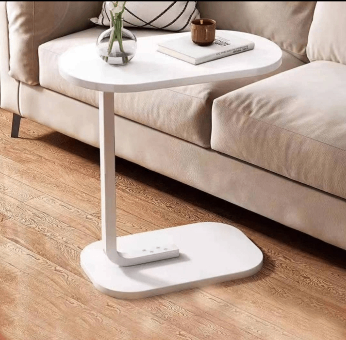 TABLE D'APPOINT ÉLÉGANTE EN BO