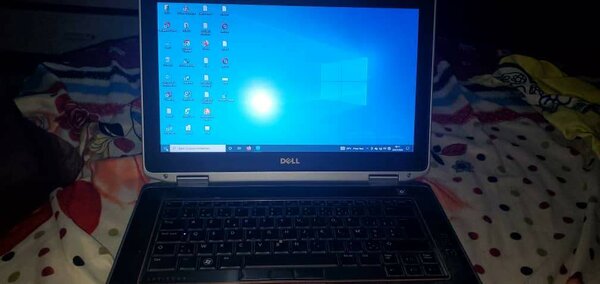 DELL LATITUDE