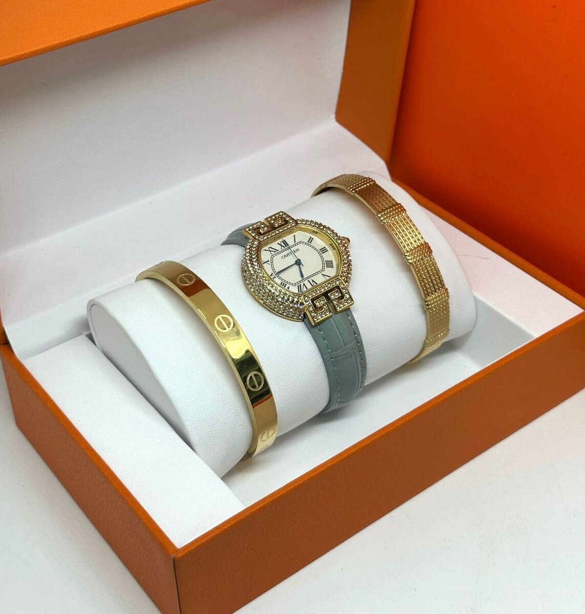 Montre luxe FEMME / BRACELETS