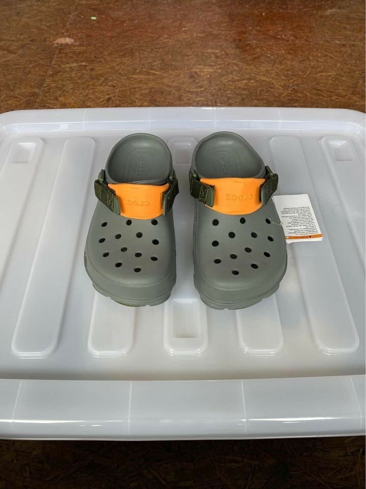 Crocs (originals)