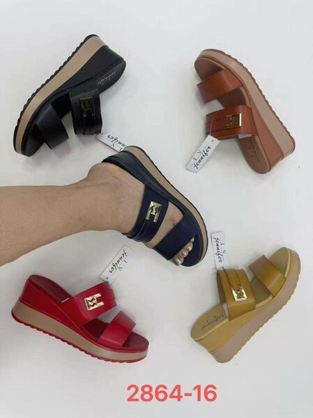 Mules à talons élégantes