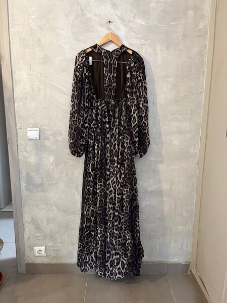 Robe de soirée motifs leopard