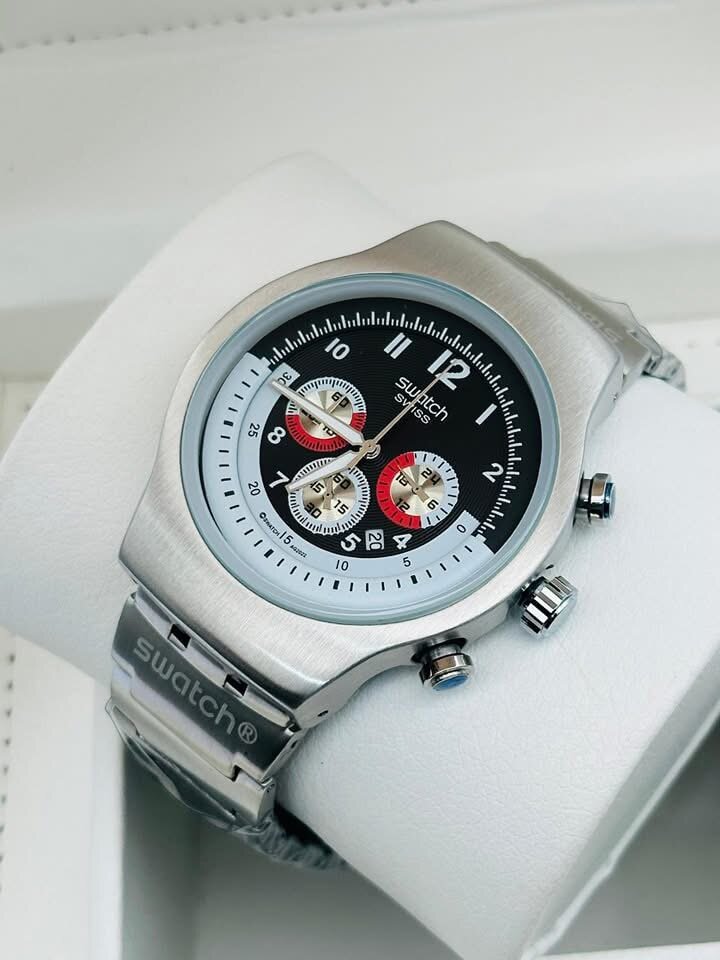 Montres Lacoste et Swatch