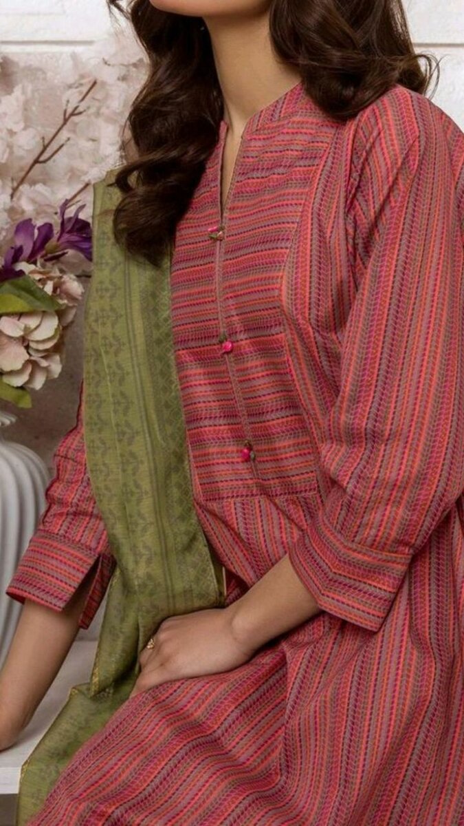 Stitched 3 pc dress for sale