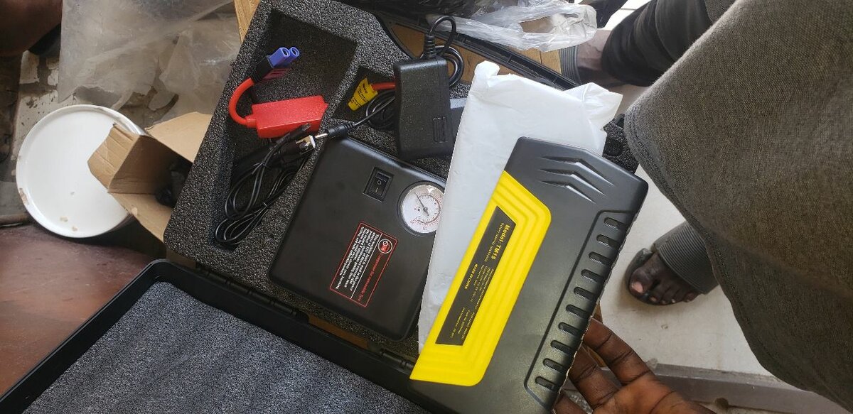 JUMP START AND TIRE PUMP