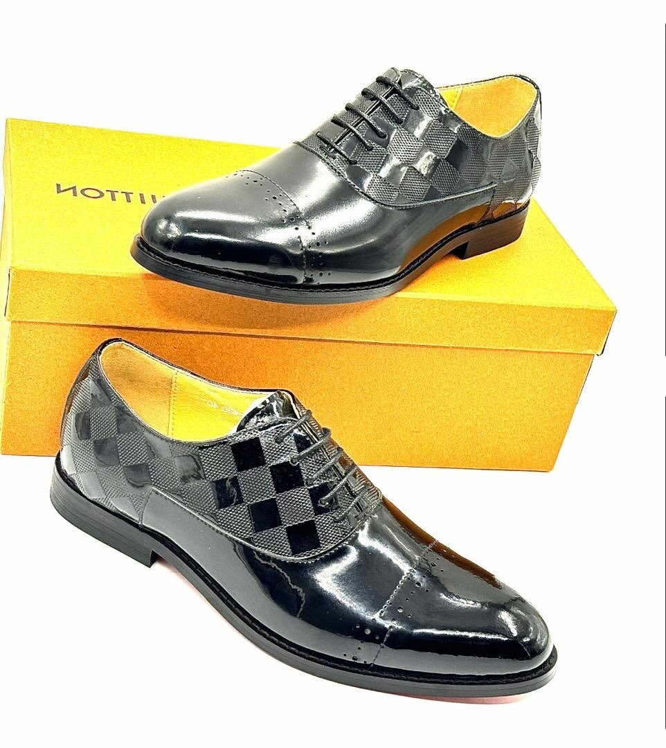 LOUIS VUITTON CLASSIC SHOE
