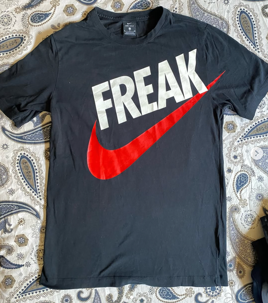 Greek freak nike tee S