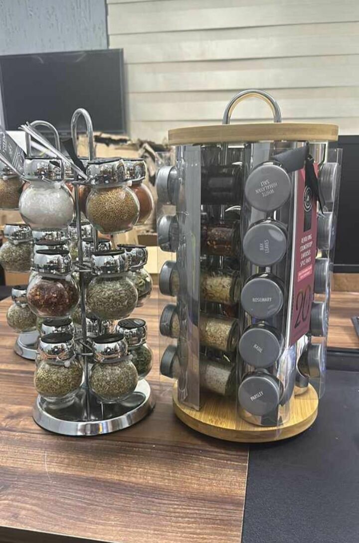Spices storage container