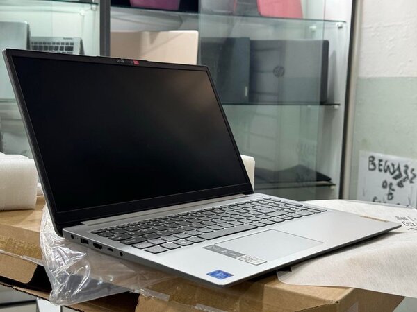 Brand New Lenovo ideapad 1
