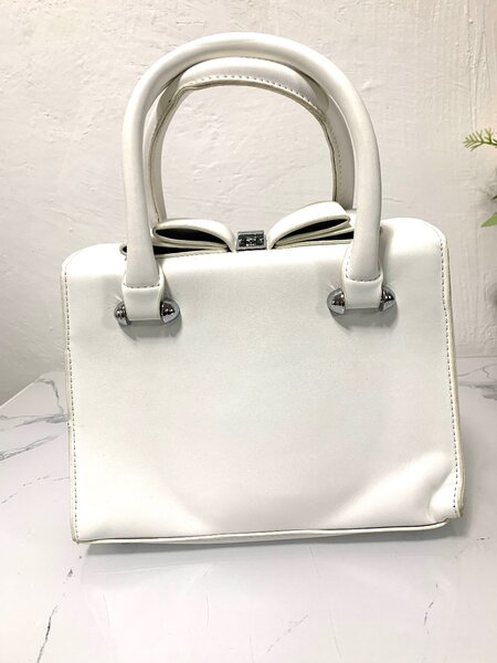 Ladies bags