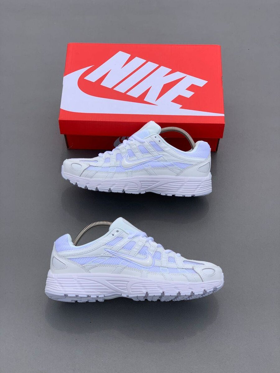 Nike Baskets Blanches Homme