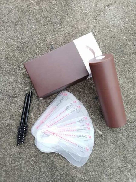 Tampon a sourcil