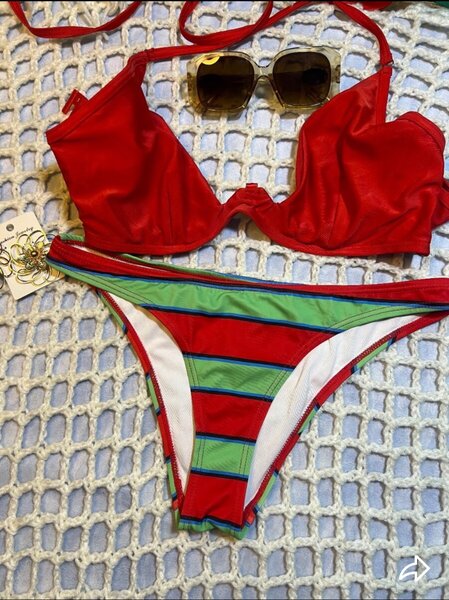 Bikinis colorés pour femmes