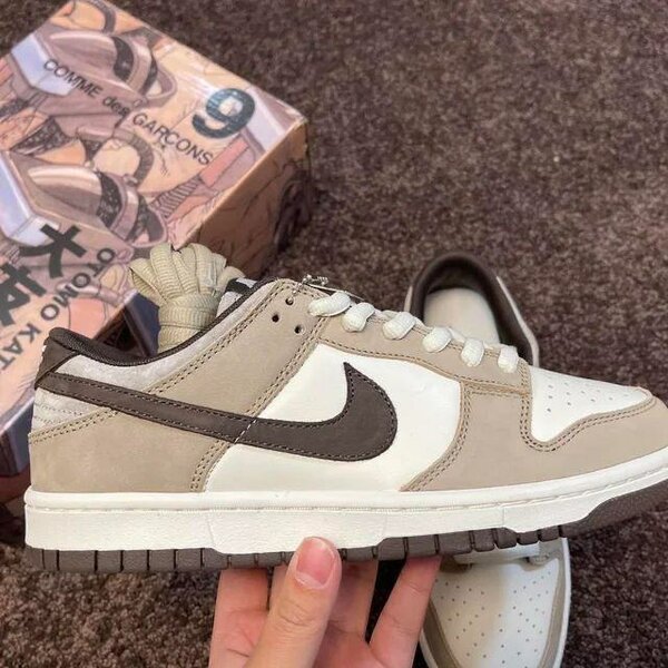 Baskets tendance beige Nike