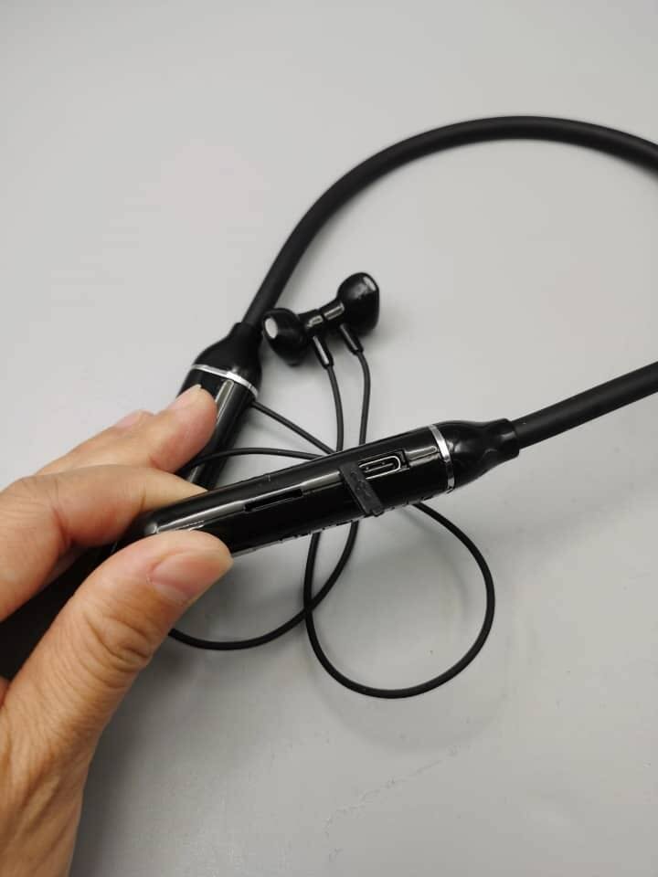 Écouteurs Affichage LED