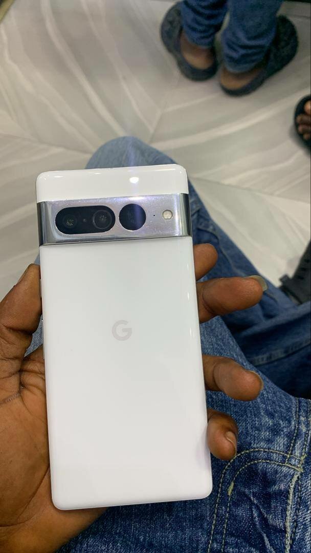Uk used Google pixel 7pro 128gb /12gb ram 5000mAh battery ca