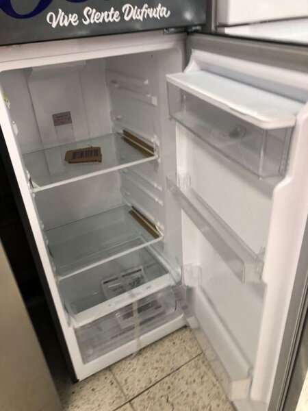 Table top refrigerator