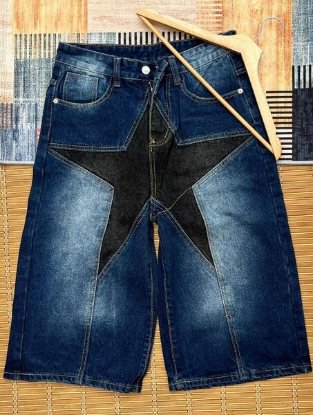 Shorts (baggy jeans)