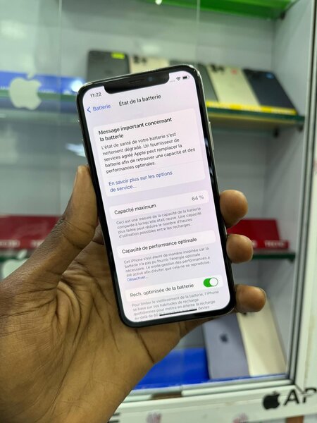 iPhone X