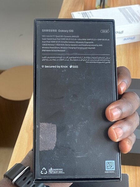 Samsung Galaxy S10 - Smartphone