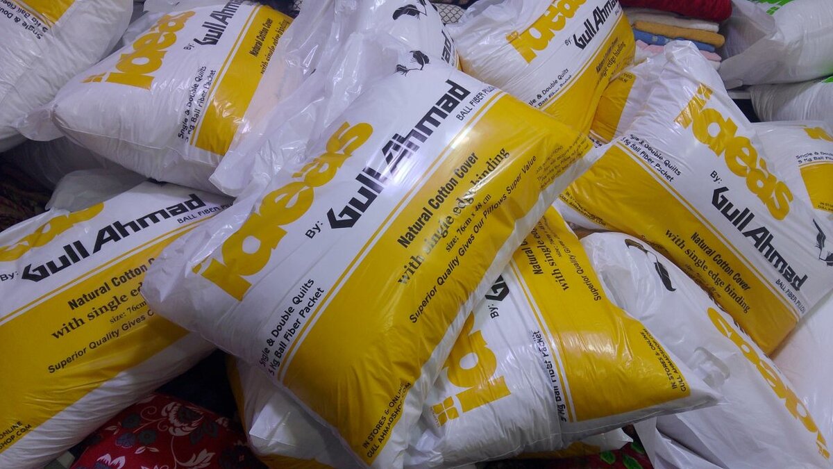 High Quality 76cm×48cm  Ball Fiber Pillow