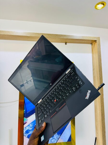 LENOVO THINKPAD X1 YOGA