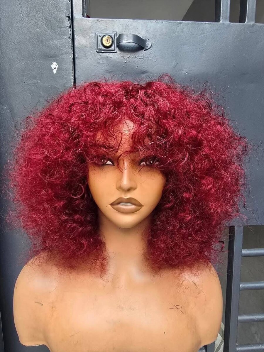 Perruque en dentelle bouclée