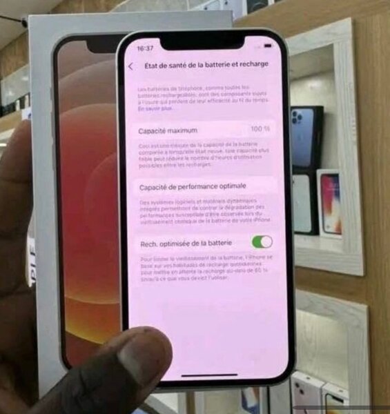 iPhone 12 Blanc 64 Go