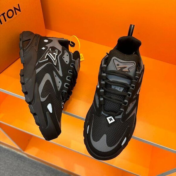 Baskets Homme Louis Vuitton