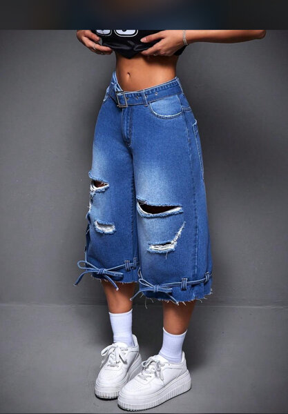 Jupe-Culotte en Denim Déchirée