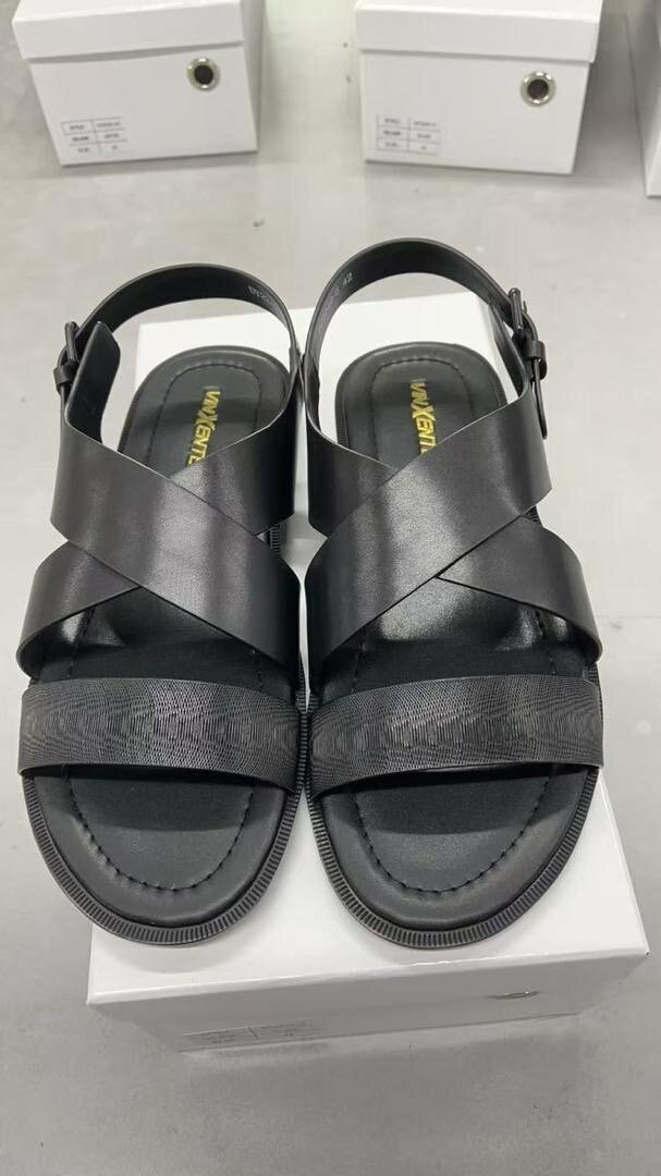 Sandales en cuir élégantes