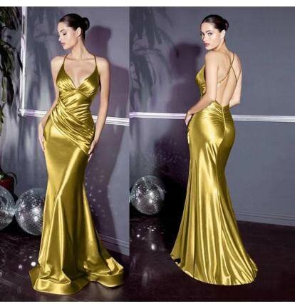 Robe de soirée dorée satinée