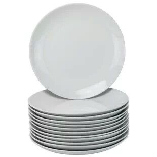 Assiettes en porcelaine élégantes