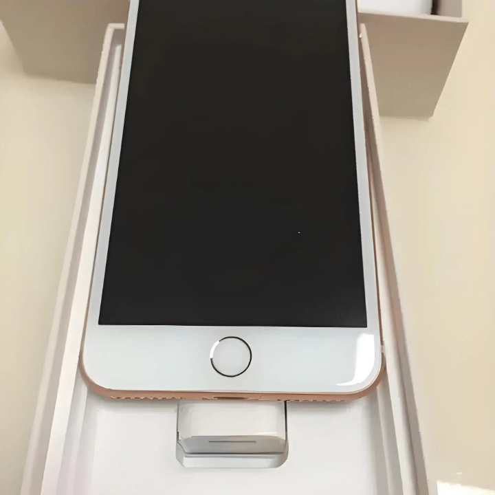 Smartphone moderne avec accessoires