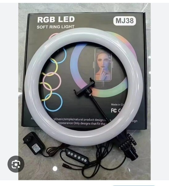 Anneau lumineux LED RGB MJ38