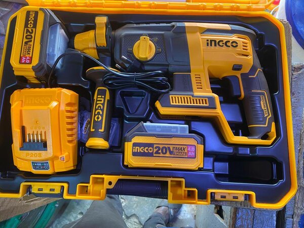 MARTEAU PERFORATEUR 20V INGCO