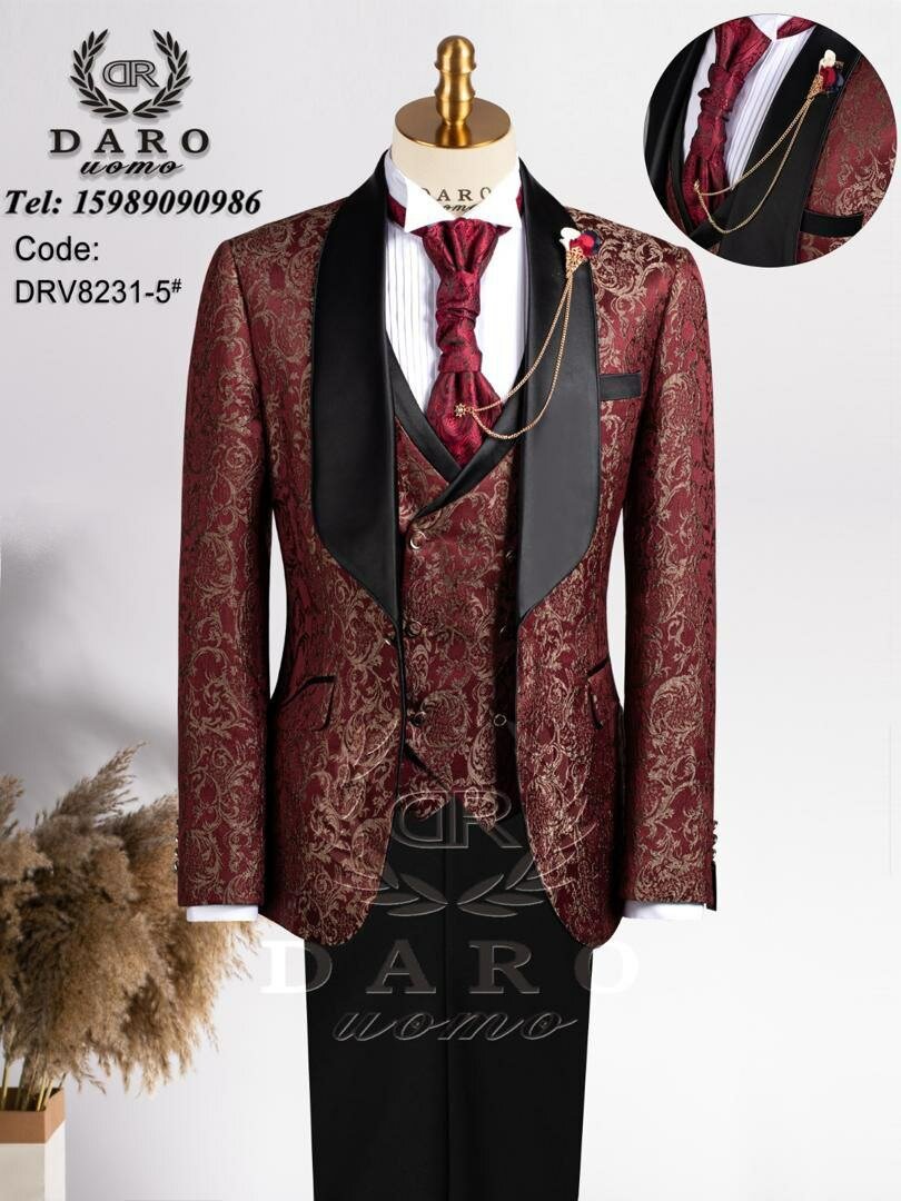 Costume de marié élégant homme